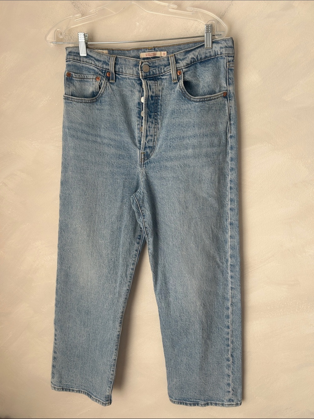 Levi’s Ribcage Straight Ankle crop Jean 31 classic blue
